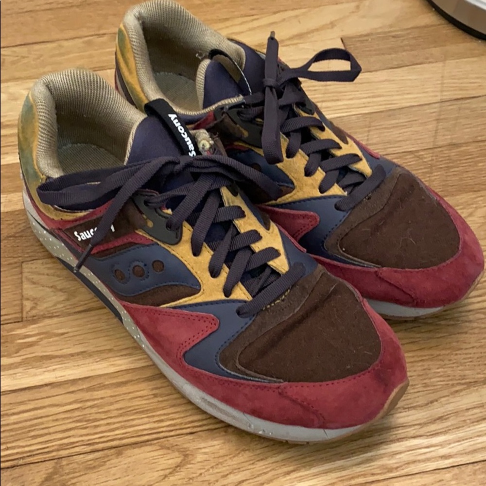 Saucony X BILLY’S Grid 9000 Nippon Sneakers